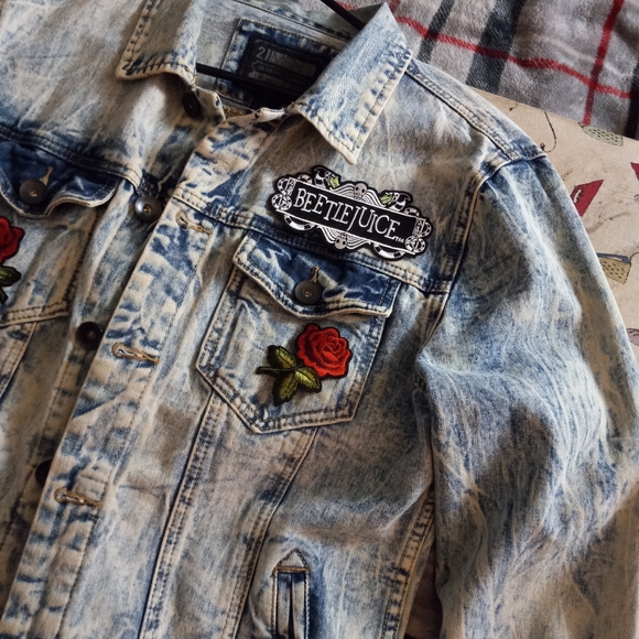 WIP NFS Acid washed classic horror lovers ooak custom upcycled patch jacket! - Picture 6 of 9